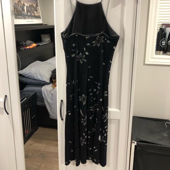 Cocktail Dress - Picture 4 of 5